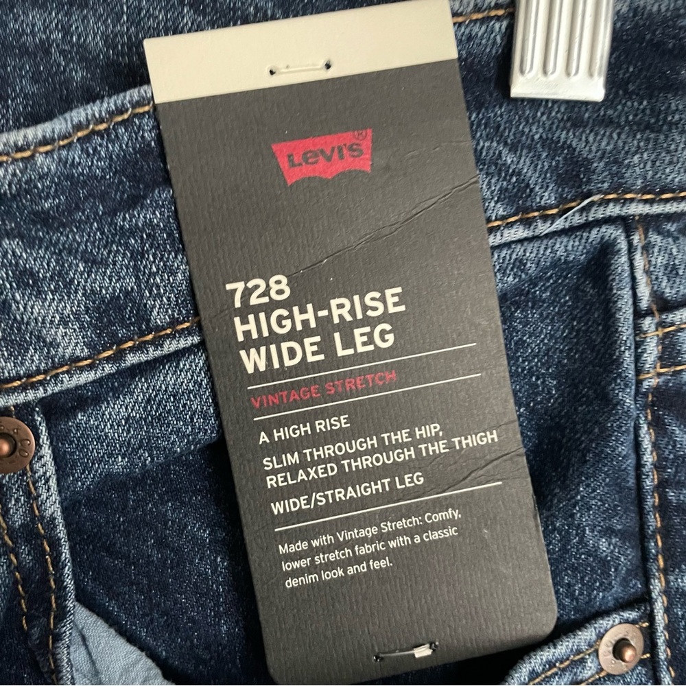 LEVIS Jeans Wide Leg NWT High Rise 728 Premium Woodstock Dark Wash Blue Size 27 - Picture 7 of 16